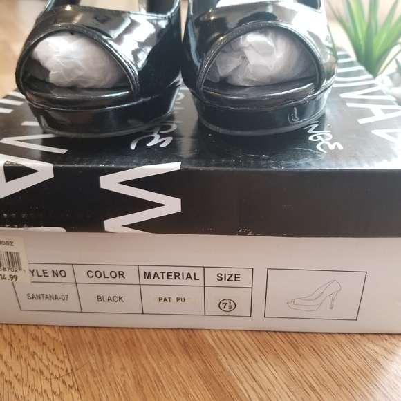 💕Black Wild Diva Peeptoe Heels💕 - Picture 7 of 8